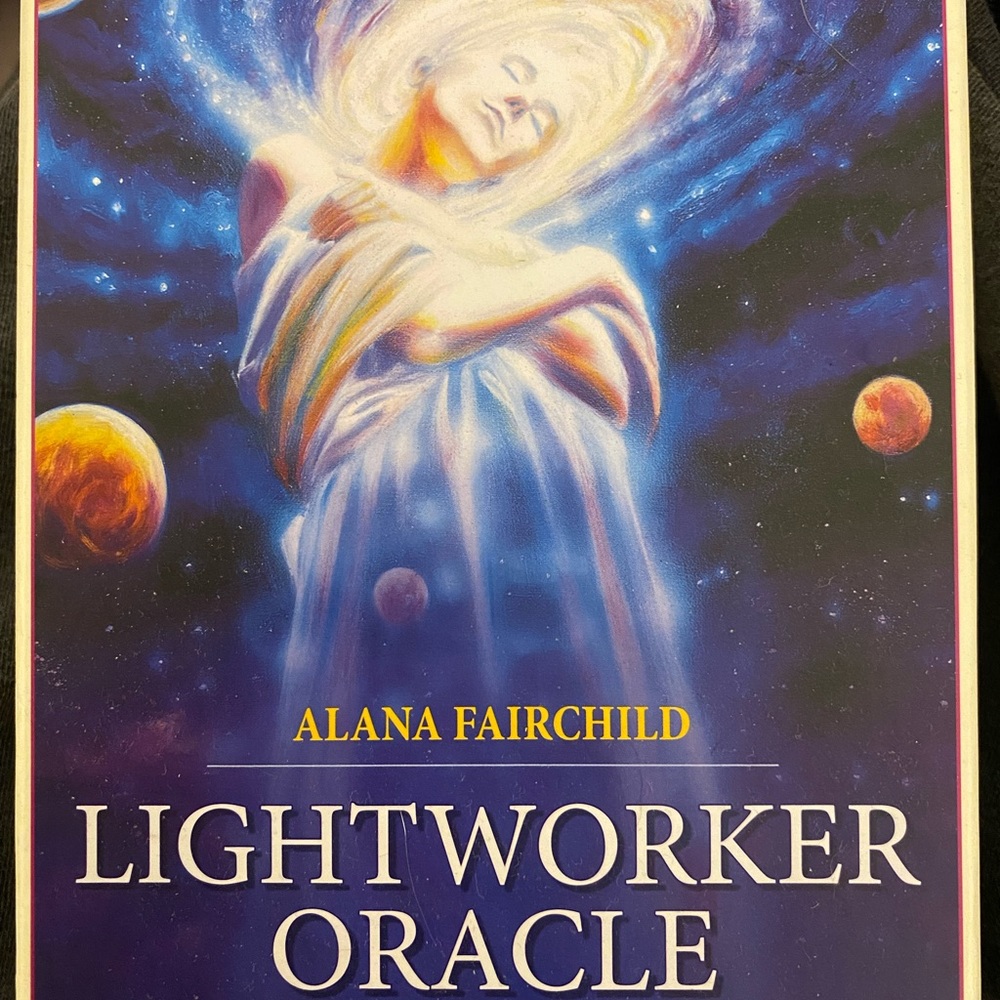 Alana Fairchild Lightworker Oracle intuitive/tarot